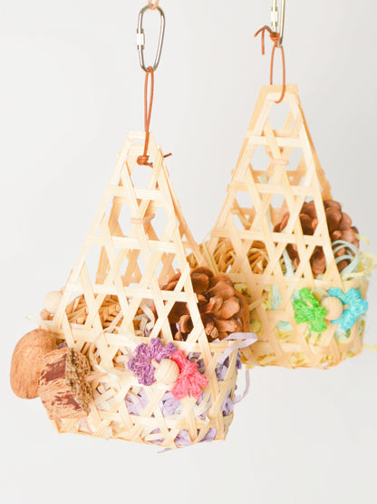 18x12cm Natural Style Basket Bird Bites with Fruit Seed Hanging Toy Handmade Bird Toys Organic Bird Cages Accessories