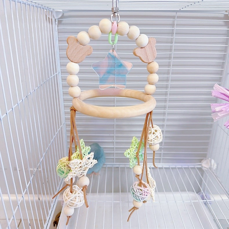 Wooden Bear with Acrylic Stars Wind Chines Swings & Cake Star Bird Bites Hanging Toy Handmade Bird Toys Organic Bird Cages Accessories