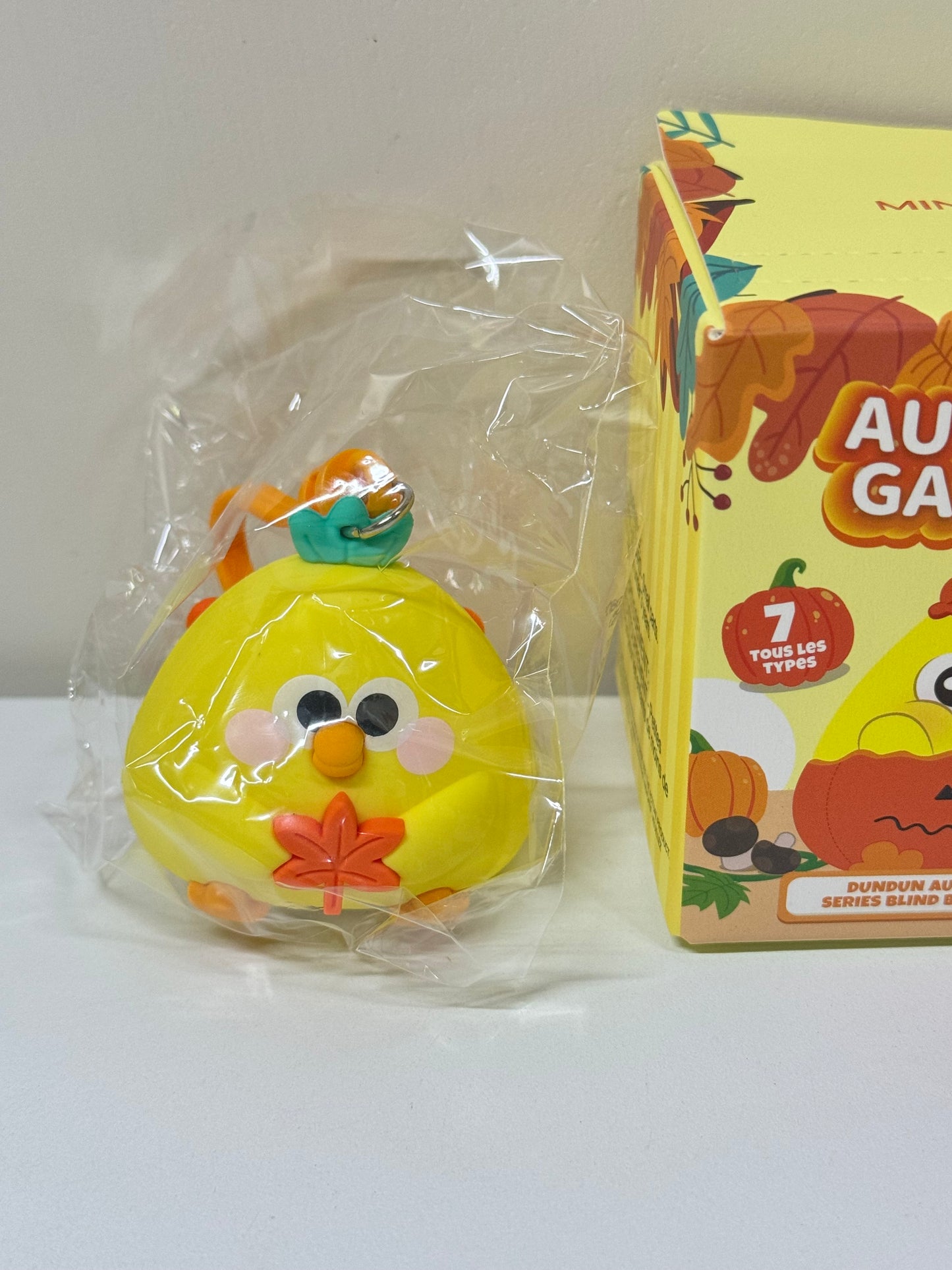 Lovely Chicken Fat Dundun Autumn Garden Plastic Keychain | Autumn Leaf Chicken - Children Gift Animal Blind Box