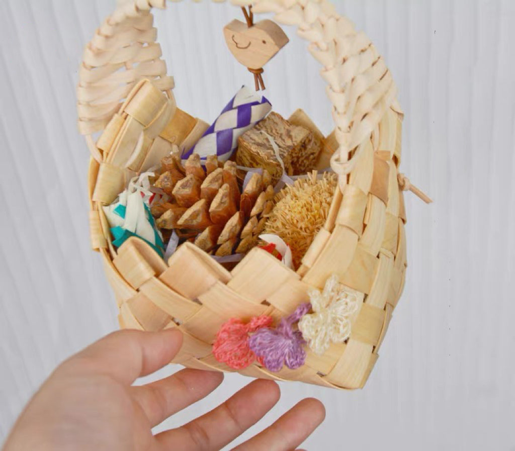 17x13cm Natural Style Basket Bird Bites Hanging Toy Handmade Bird Toys Organic Bird Cages Accessories