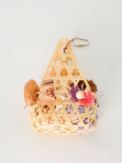 18x12cm Natural Style Basket Bird Bites with Fruit Seed Hanging Toy Handmade Bird Toys Organic Bird Cages Accessories