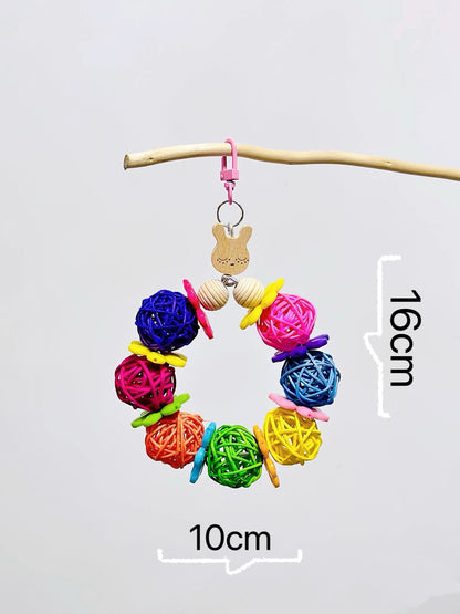 16-18cm Takraw with Star Wood Piece Colourful Natural Bite Hanging Natural Parrot Birdie Toy for Small Medium Size Parrot Cages Accessories