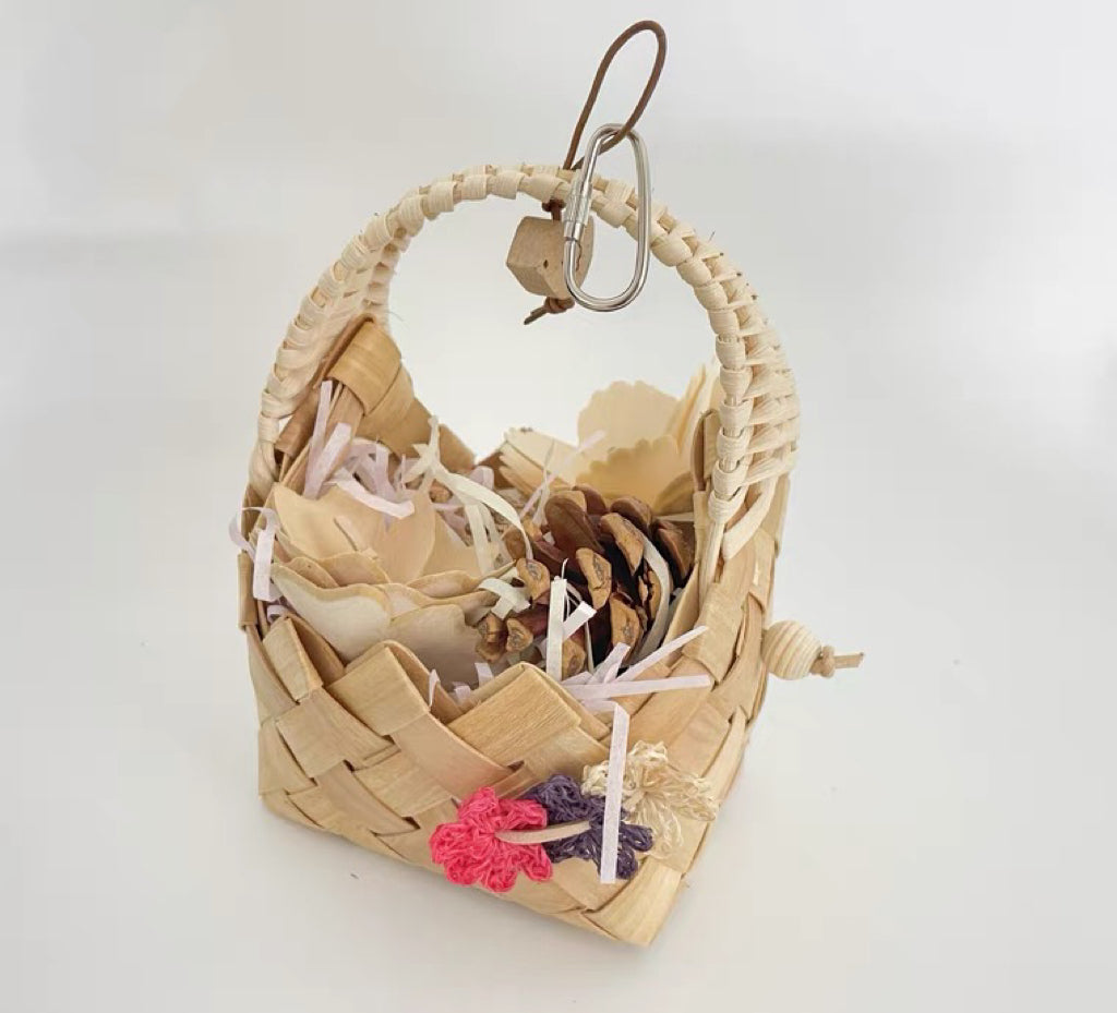 17x13cm Natural Style Basket Bird Bites Hanging Toy Handmade Bird Toys Organic Bird Cages Accessories