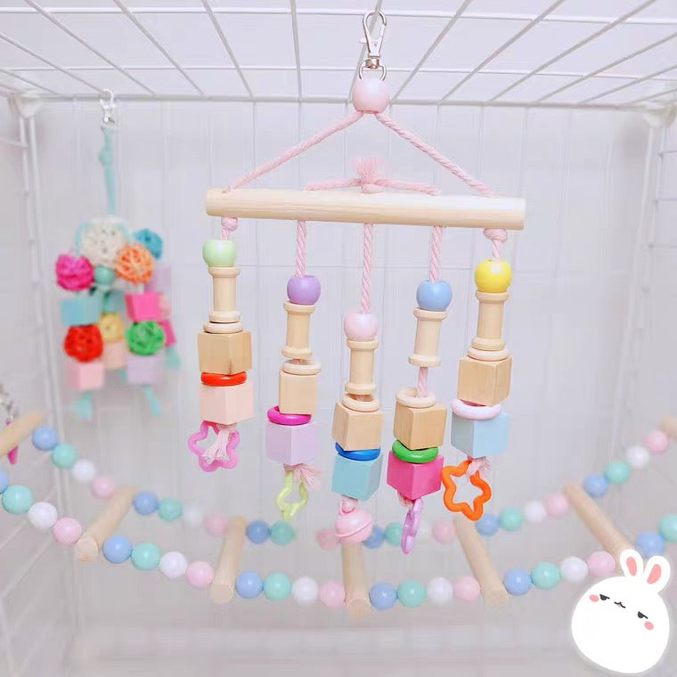 20x20cm Kawaii Style Line up Hanging Toy with Stars and Bell Birdcage Decorative Parrot Toys Handmade Bird Organic Bird Cages Accessories