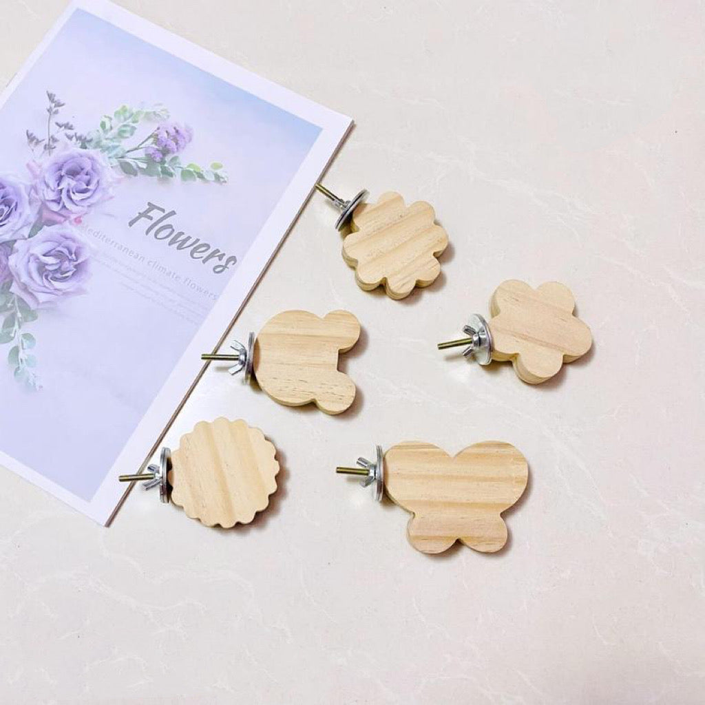 Cute Style Small Wooden Platform | Flower Butterfly Mouse Circle Sakura - Parrot Birdie Toy for Small Medium Parrot Hamster Pets