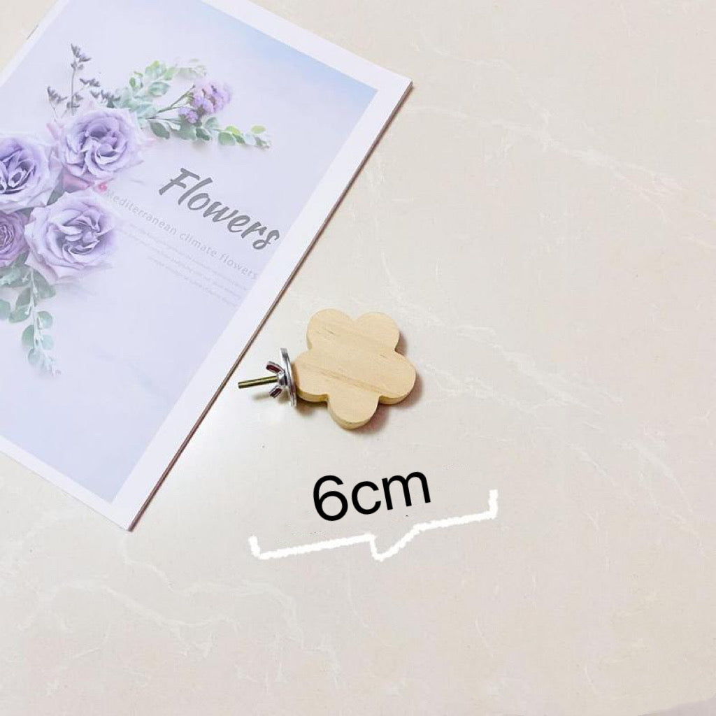 6-8cm Cute Style Small Wooden Platform | Flower Butterfly Mouse Circle Sakura - Parrot Birdie Toy for Small Medium Parrot Hamster Pets