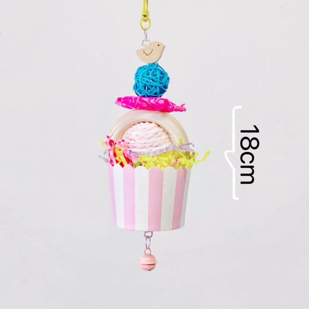 18cm Colourful Cupcake Bite Hanging Natural Parrot Birdie Toy for Small Medium Size Parrot Cages Accessories Lovebirds Budgie