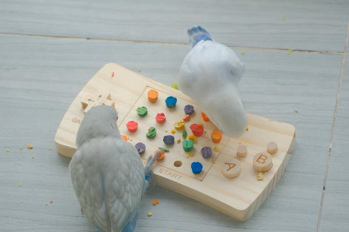 15x7cm Bird Use Game Machine Wooden and Colourful Cork Bite Toys for Parrot Bird Toys Cages Accessories Lovebird Budgie Pacific Parrotlet