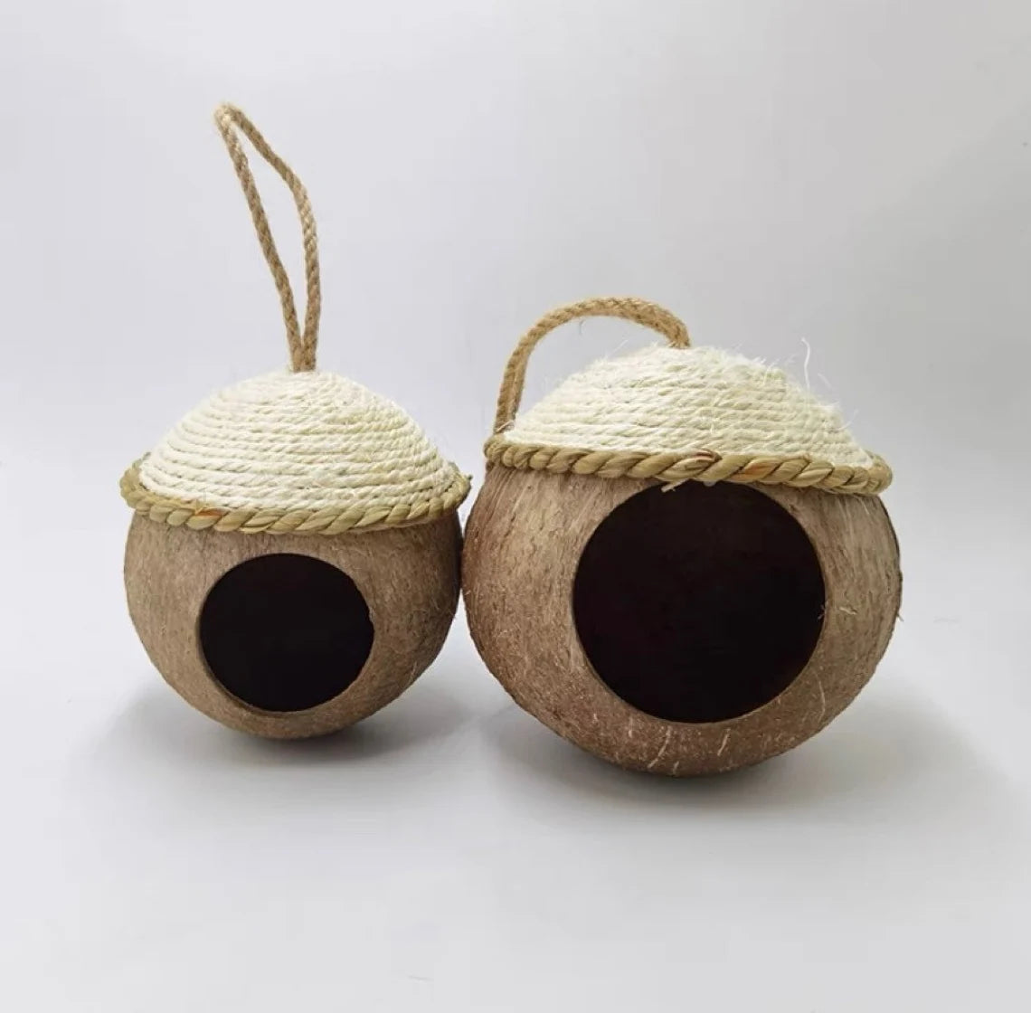 Natural Coconut Shell Bird House Hanging Parrot Nest Hamster Nest Birdie Items