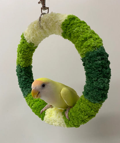 +Handmade+17.5cm Green Yarn Knitting Ring Swings Parrot Birdie Toy